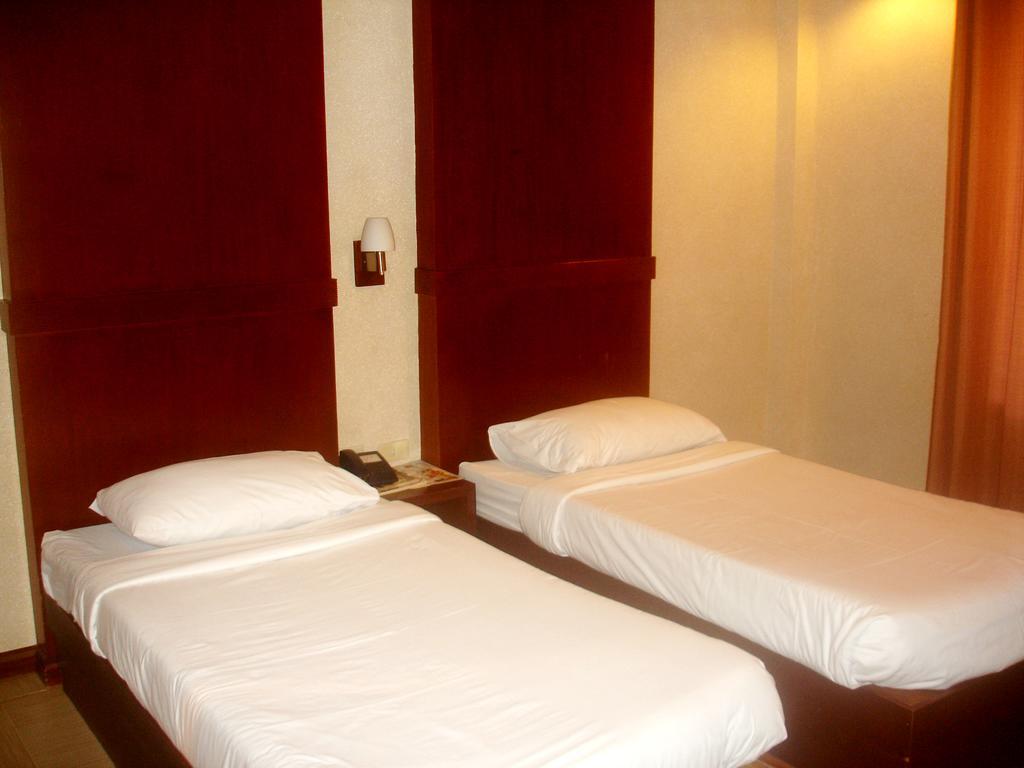 Hôtel Roxas Midtown Chambre photo